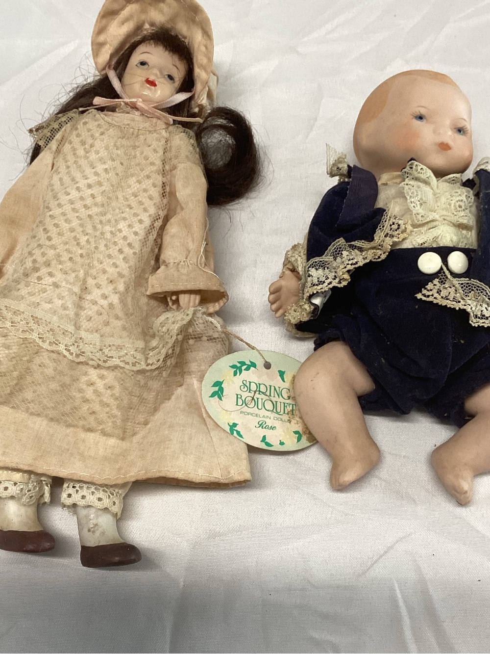 VINTAGE Porcelain Doll Set - RUSS BERRY & CO. ROSE SPRING BOUQUET & French baby.